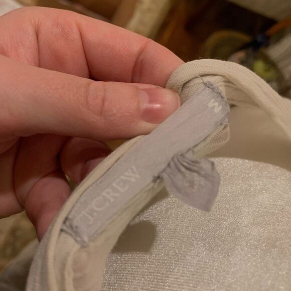 J.Crew 100% cotton shirt 🤍 - Picture 4 of 5